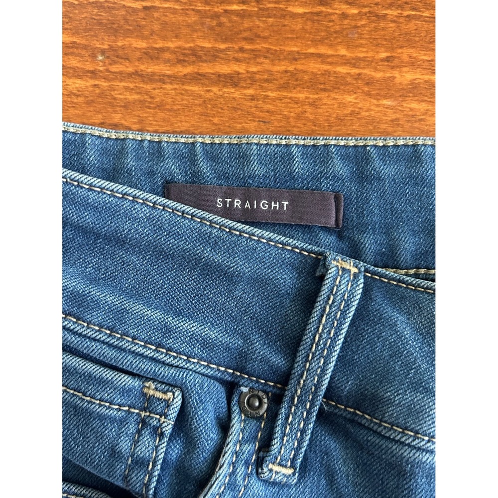 NYDJ for Chicos Straight Leg Jeans Blue Embellished Frayed Hem Sz 6 Medium Wash - Picture 4 of 7